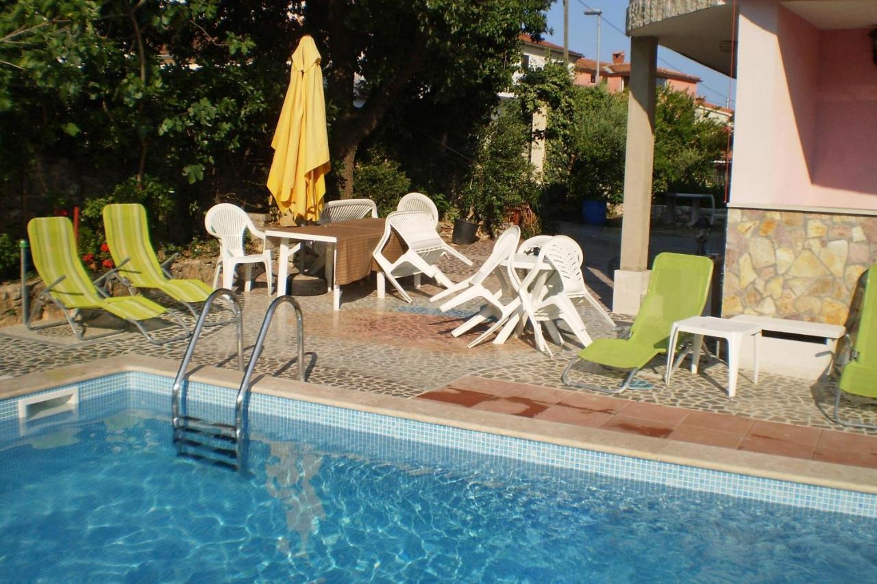 Family Friendly Apartments With A Swimming Pool Rovinj - 3394 Exteriör bild